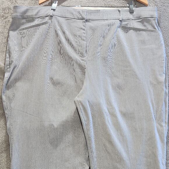 Lane Bryant Black White Striped 4 Season Slim Capri Seersucker Pants Size 26 - Picture 2 of 11